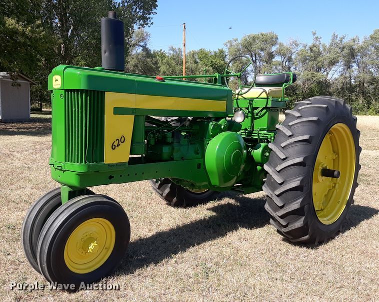 image for item OF9485 1957 John Deere 620  tractor