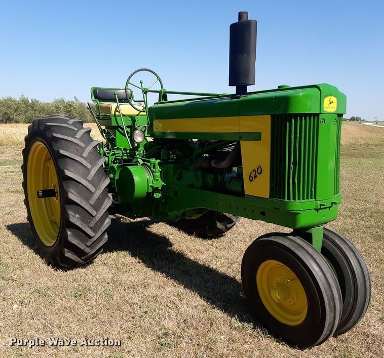 image for item OF9485 1957 John Deere 620  tractor