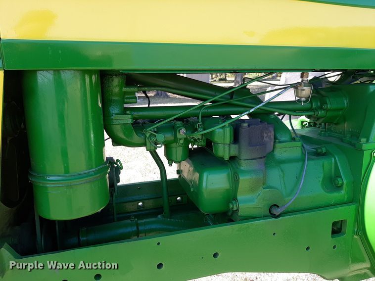 image for item OF9485 1957 John Deere 620  tractor