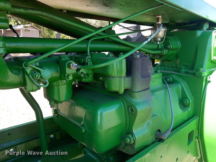 image for item OF9485 1957 John Deere 620  tractor