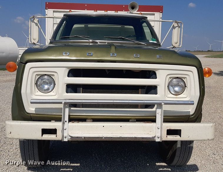 image for item OF9507 1974 Dodge D600  grain truck