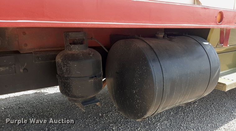 image for item OF9507 1974 Dodge D600  grain truck