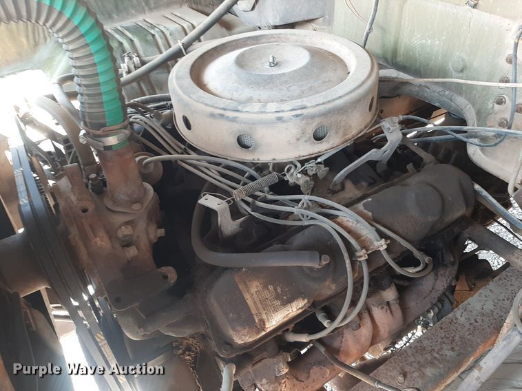 image for item OF9507 1974 Dodge D600  grain truck