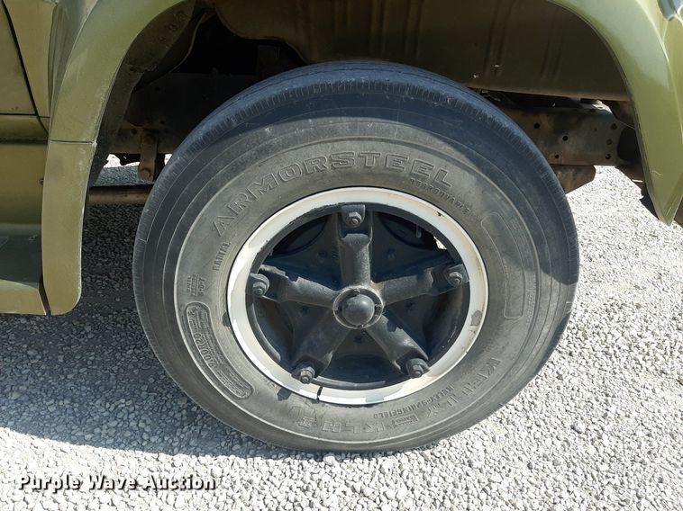 image for item OF9507 1974 Dodge D600  grain truck