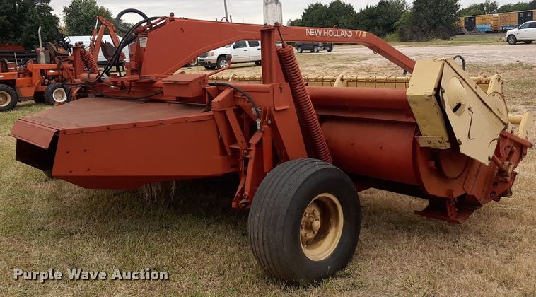 image for item OF9514 New Holland 116  swather / windrower