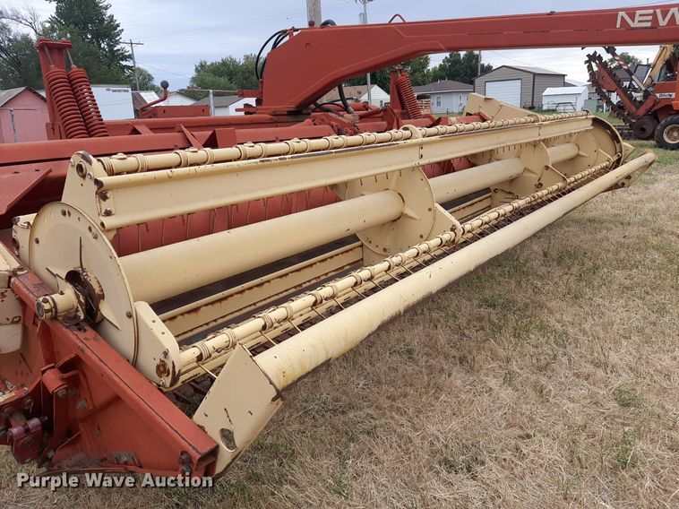 image for item OF9514 New Holland 116  swather / windrower
