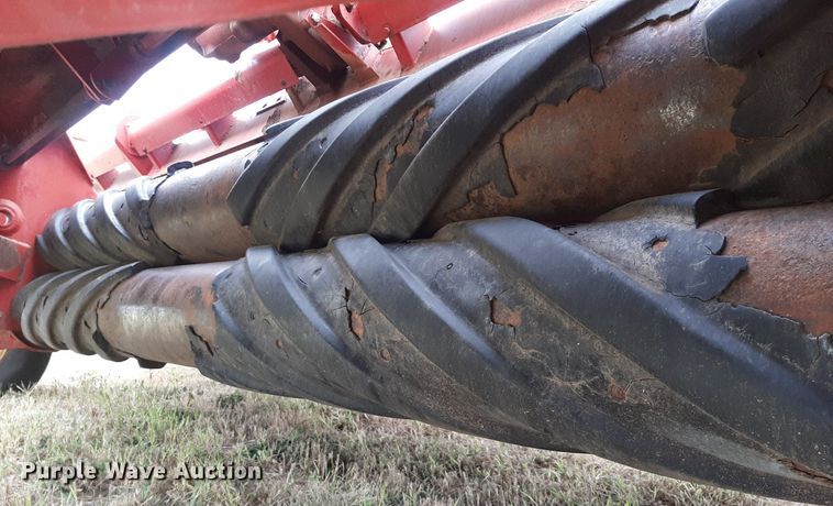 image for item OF9514 New Holland 116  swather / windrower