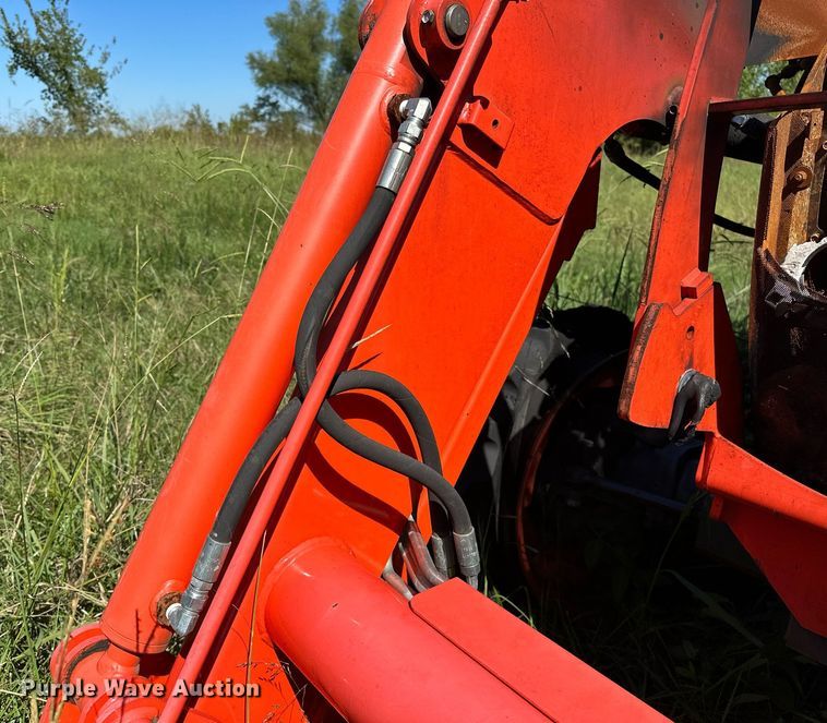 image for item OG9298 Kubota M5-111D  MFWD tractor
