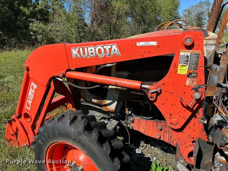 image for item OG9298 Kubota M5-111D  MFWD tractor