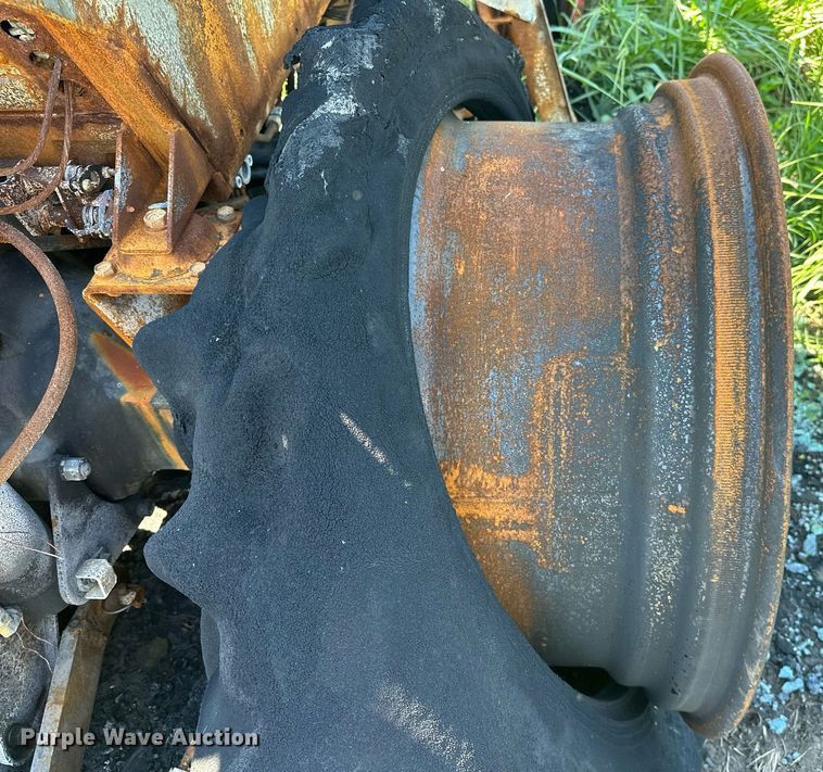 image for item OG9298 Kubota M5-111D  MFWD tractor