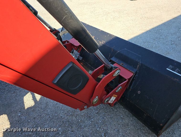 image for item OG9472 2010 Case IH Farmall 95  tractor