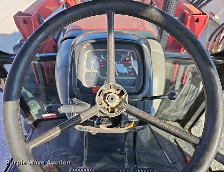 image for item OG9472 2010 Case IH Farmall 95  tractor