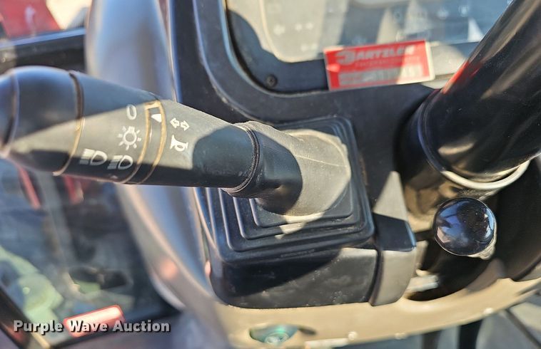 image for item OG9472 2010 Case IH Farmall 95  tractor