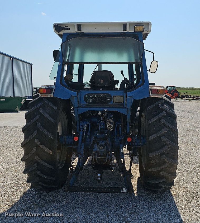 image for item OG9485 1988 Ford 7810  MFWD tractor