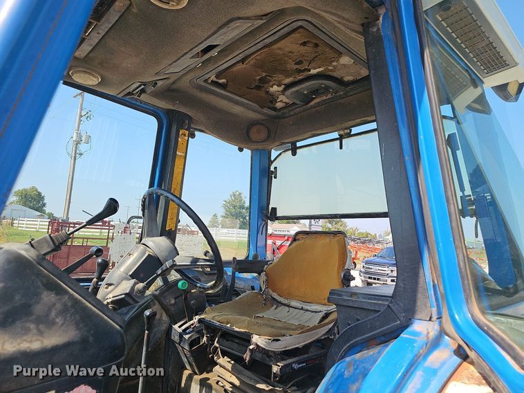 image for item OG9485 1988 Ford 7810  MFWD tractor