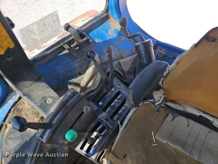 image for item OG9485 1988 Ford 7810  MFWD tractor