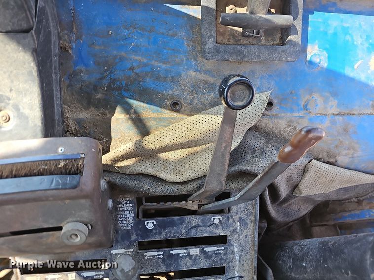 image for item OG9485 1988 Ford 7810  MFWD tractor