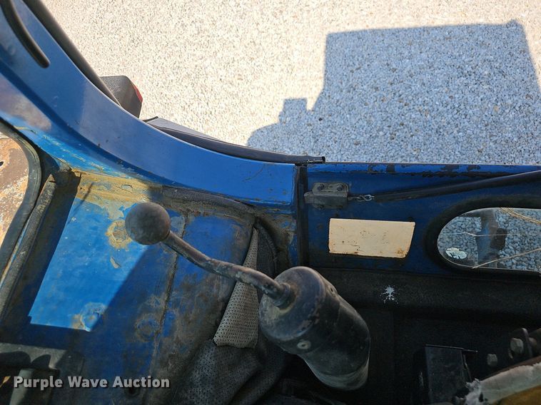 image for item OG9485 1988 Ford 7810  MFWD tractor