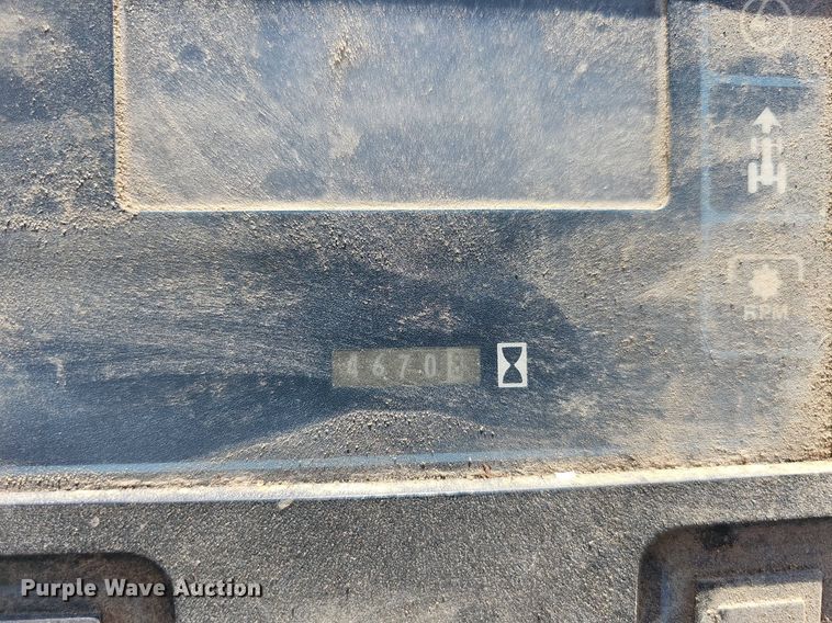 image for item OG9485 1988 Ford 7810  MFWD tractor