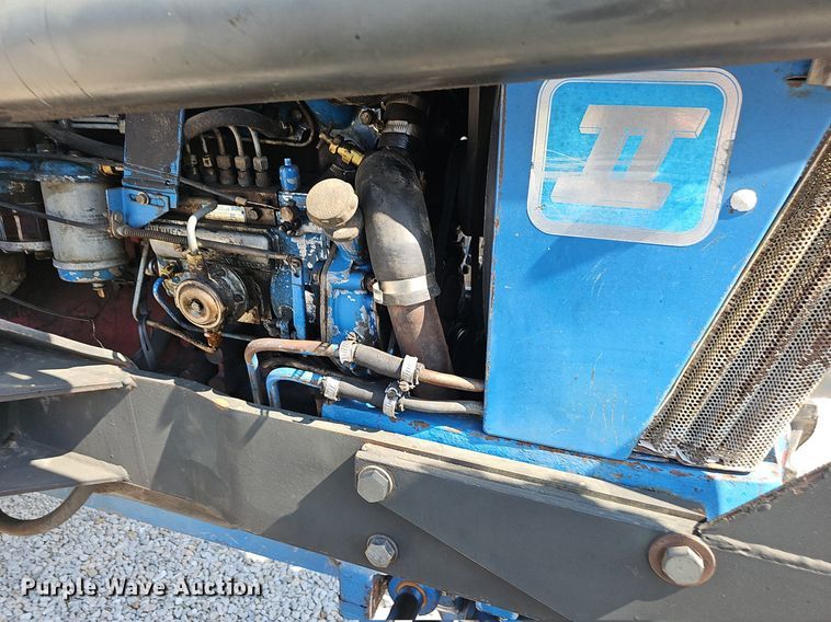 image for item OG9485 1988 Ford 7810  MFWD tractor