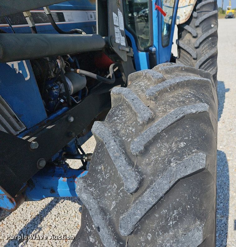 image for item OG9485 1988 Ford 7810  MFWD tractor