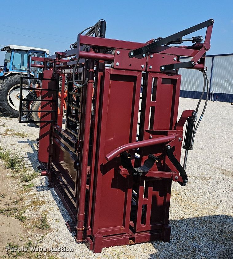 image for item OG9486 StockPro H2200  livestock chute