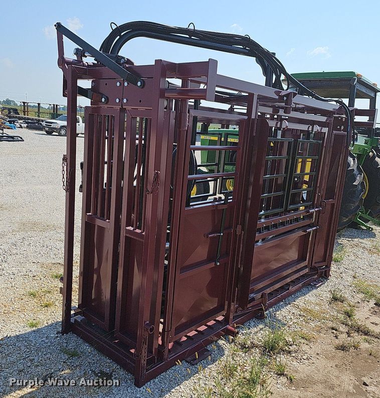 image for item OG9486 StockPro H2200  livestock chute