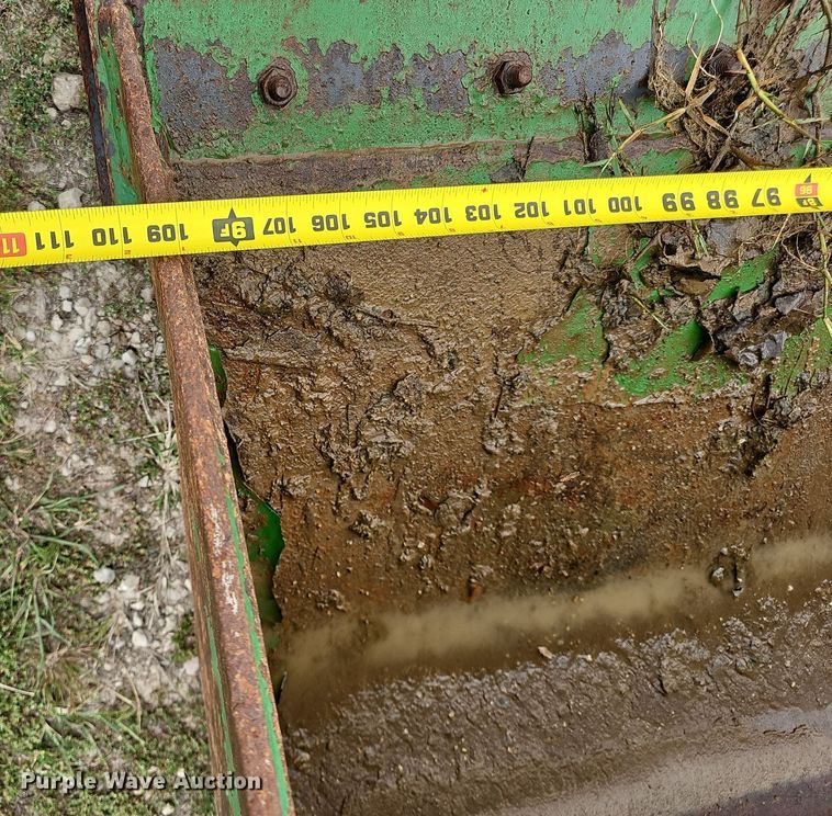 image for item OG9488 2013 John Deere 7200R  MWFD tractor