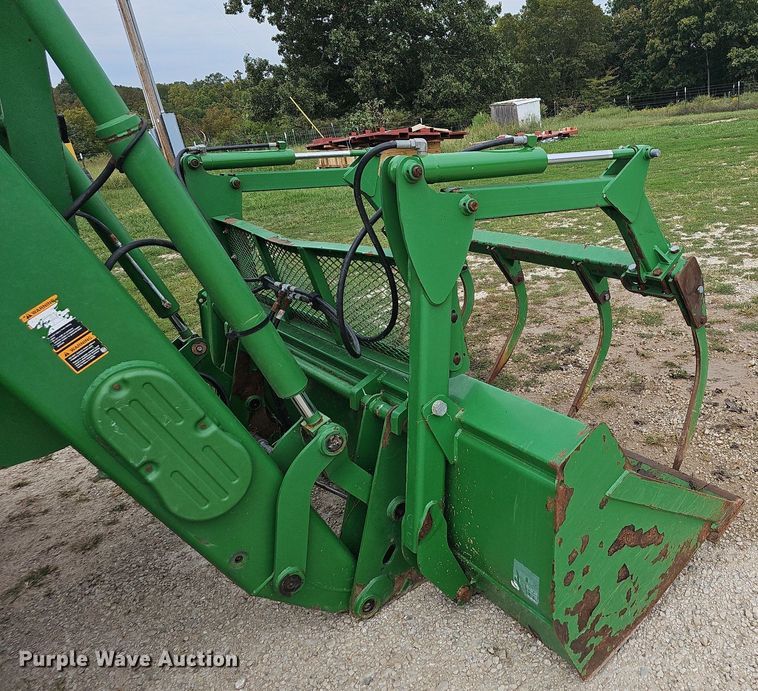 image for item OG9488 2013 John Deere 7200R  MWFD tractor