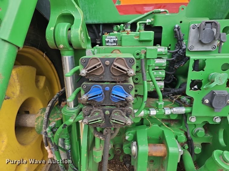 image for item OG9488 2013 John Deere 7200R  MWFD tractor