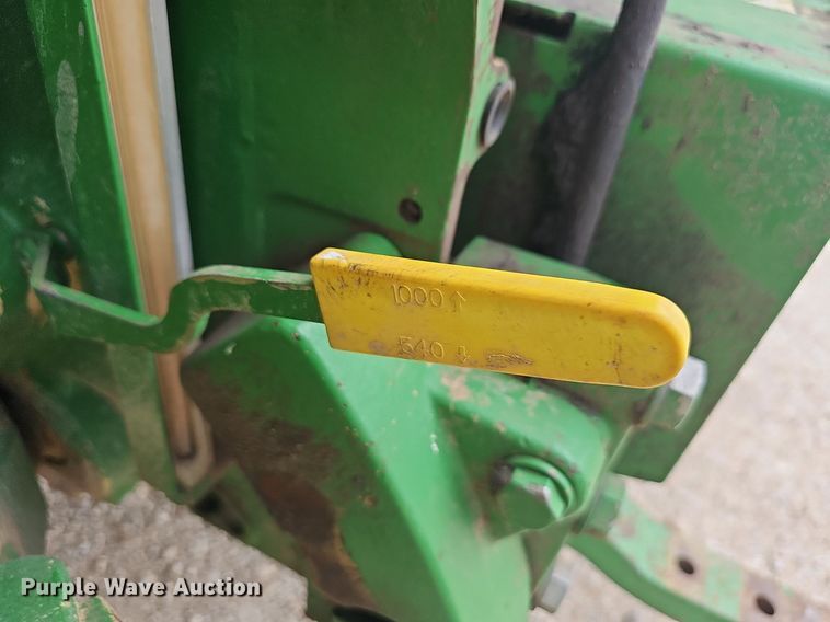 image for item OG9488 2013 John Deere 7200R  MWFD tractor