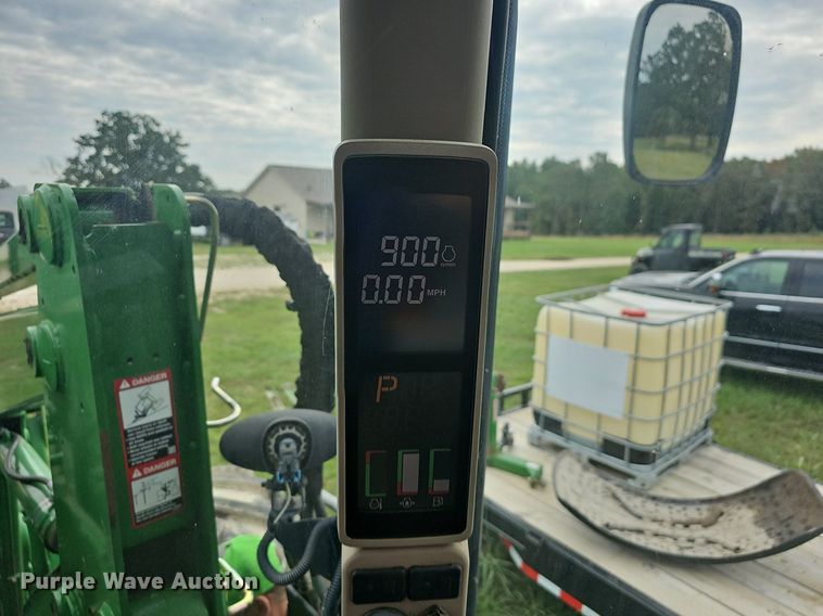 image for item OG9488 2013 John Deere 7200R  MWFD tractor