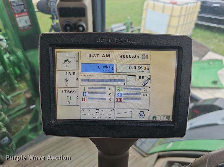 image for item OG9488 2013 John Deere 7200R  MWFD tractor