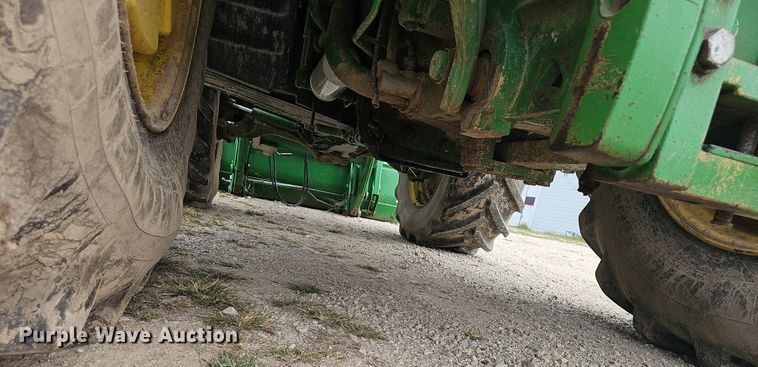 image for item OG9488 2013 John Deere 7200R  MWFD tractor
