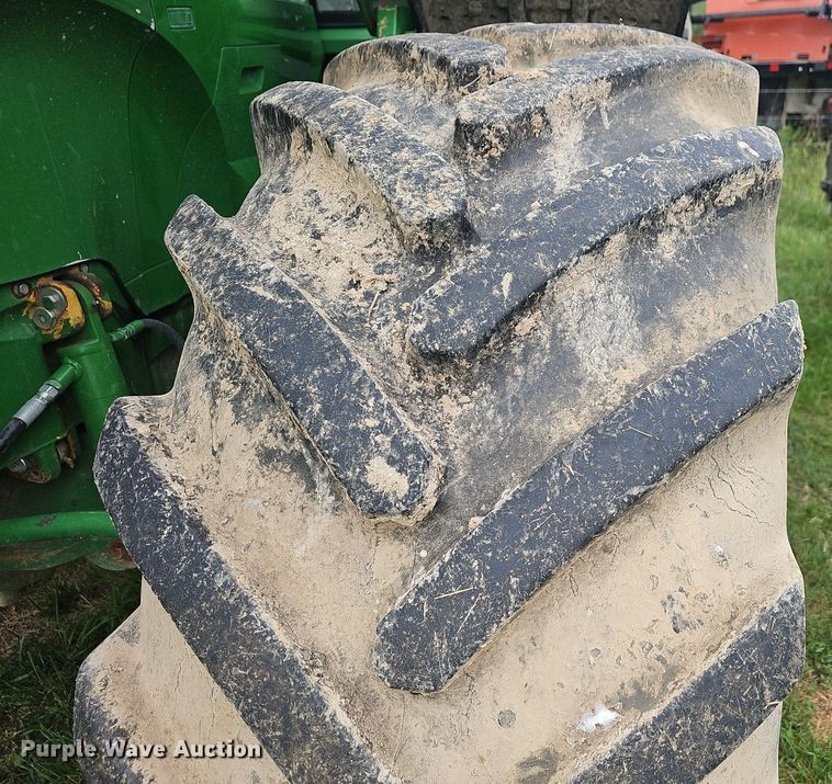 image for item OG9488 2013 John Deere 7200R  MWFD tractor