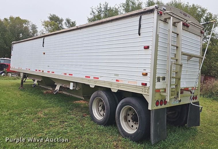 image for item OG9496 2005 Timpte Super Hopper  grain trailer