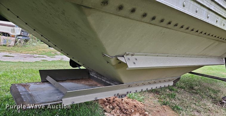 image for item OG9496 2005 Timpte Super Hopper  grain trailer