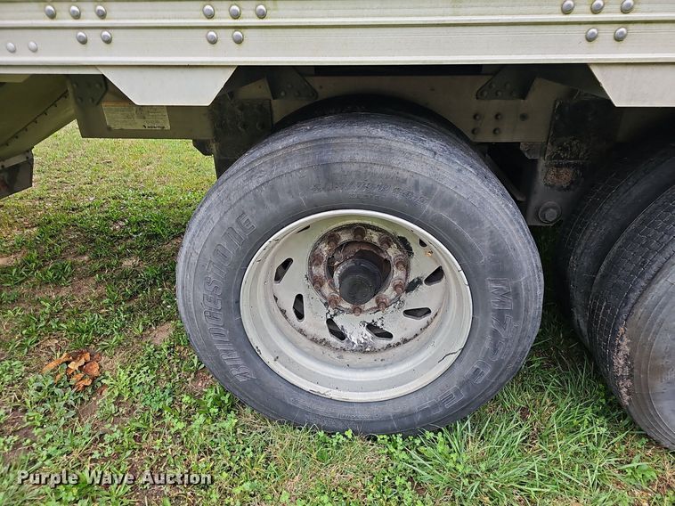 image for item OG9496 2005 Timpte Super Hopper  grain trailer