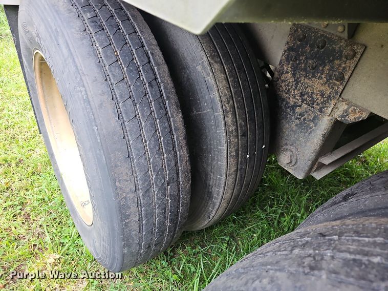 image for item OG9496 2005 Timpte Super Hopper  grain trailer