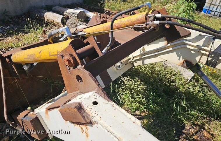 image for item OG9517 International  front loader