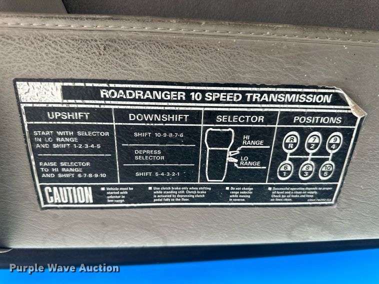 image for item DH1807 2007 Sterling AT9500  semi truck