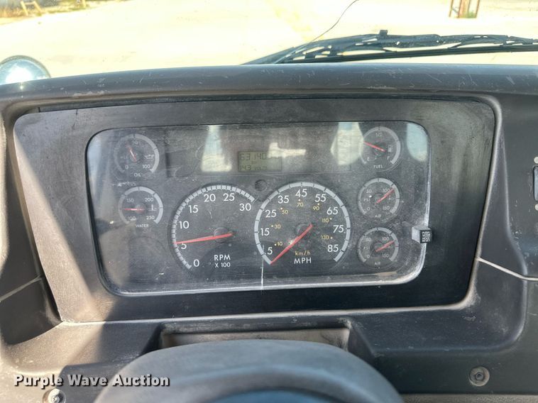 image for item DH1807 2007 Sterling AT9500  semi truck