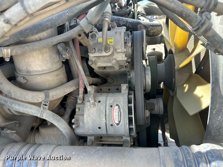 image for item DH1807 2007 Sterling AT9500  semi truck