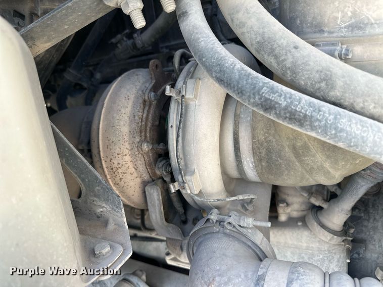 image for item DH1807 2007 Sterling AT9500  semi truck