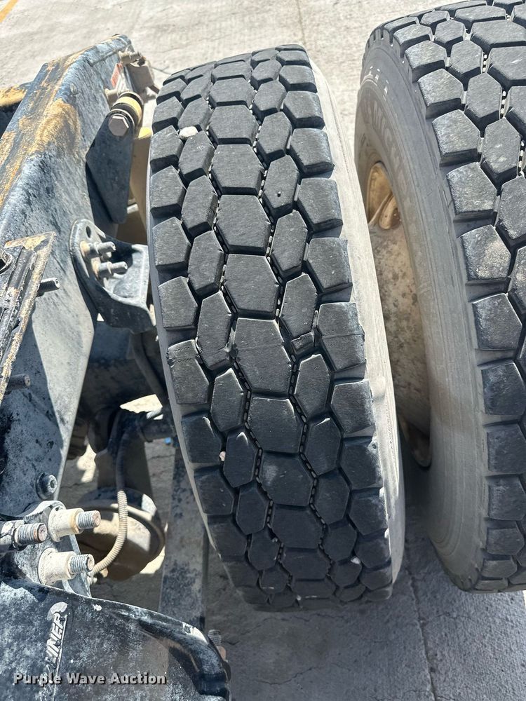 image for item DH1807 2007 Sterling AT9500  semi truck