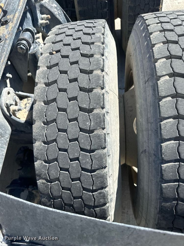 image for item DH1810 2007 Sterling AT9500  semi truck