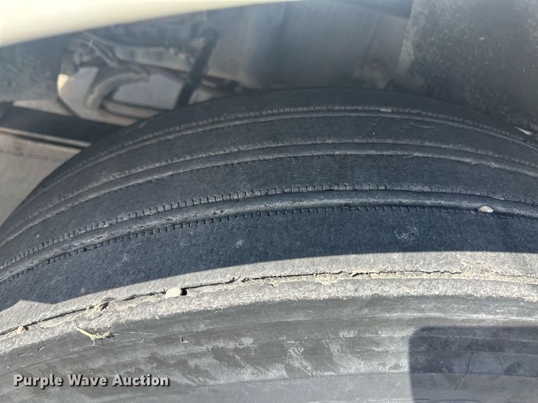 image for item DH1814 2011 International ProStar Premium  semi truck