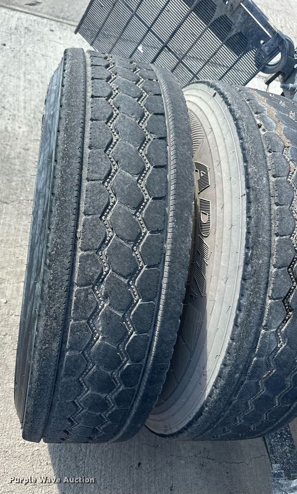 image for item DH1814 2011 International ProStar Premium  semi truck