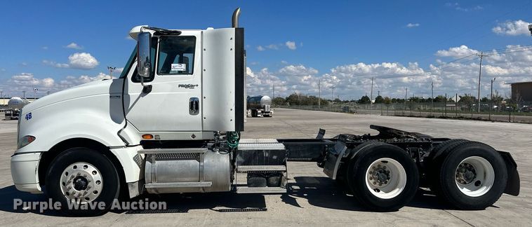 image for item DH1815 2012 International ProStar Plus  semi truck