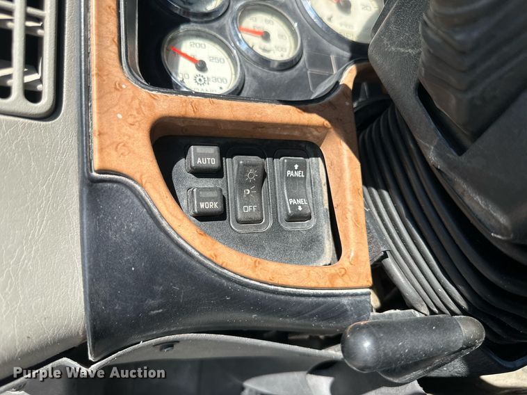 image for item DH1815 2012 International ProStar Plus  semi truck